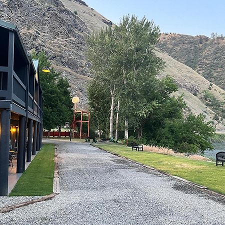 Steelhead Lodge Lucile Zewnętrze zdjęcie